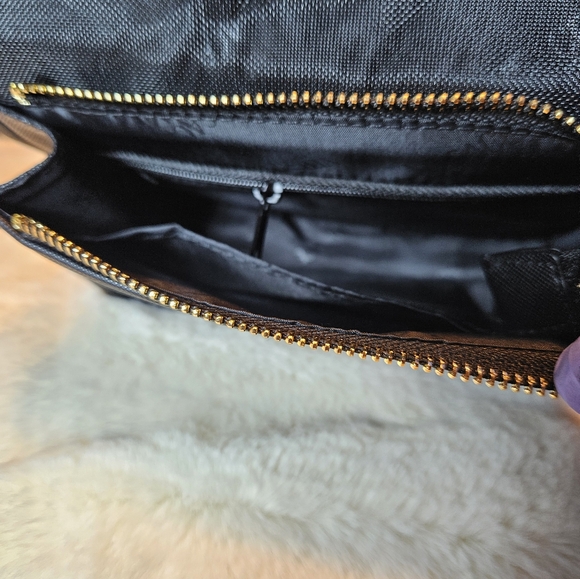 VERSACE Beauty Bag, New - Picture 11 of 16